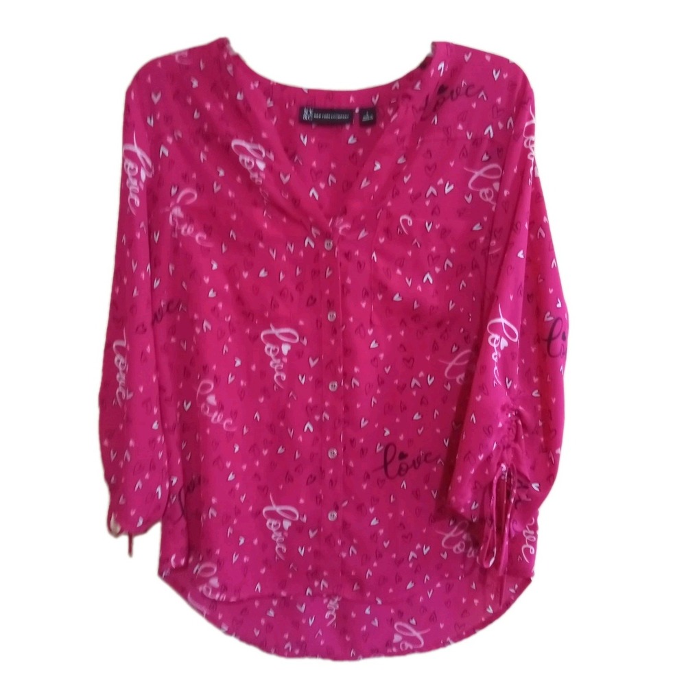 New York & Company Heart Love Print Button Up Shirt Large L Barbiecore